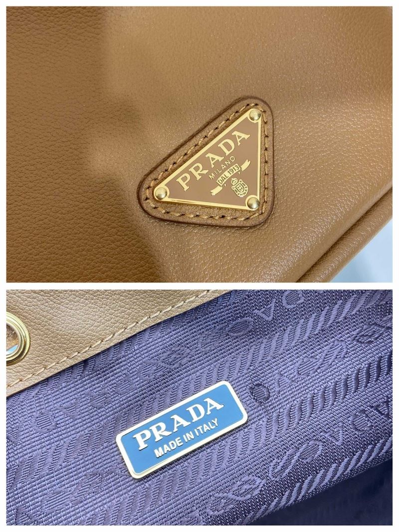 Pra*a bucket bags